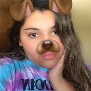 Meet your Posher, Vivian